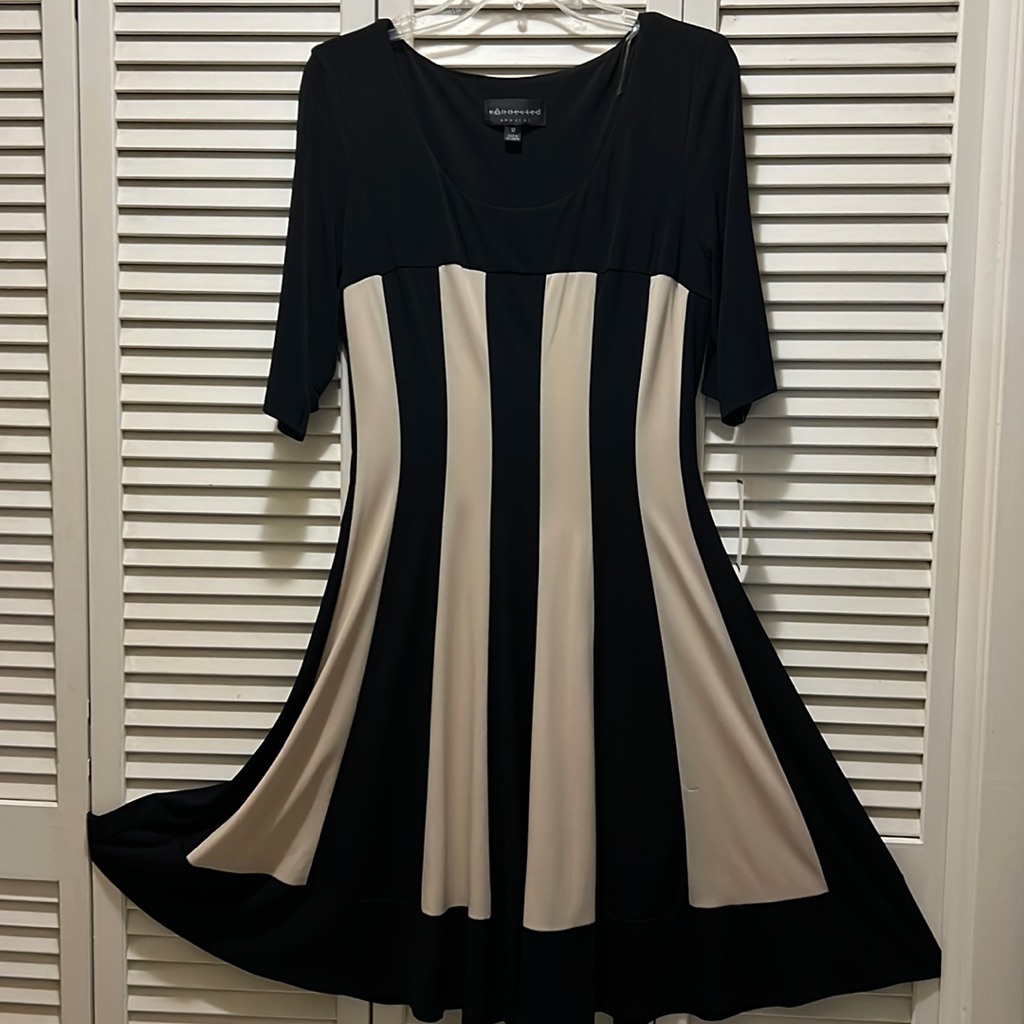 Connected Apparel. Size 12 Black And Khaki Vertical Panel Design Dress.